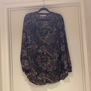 Fancy flowy blouse in purple print